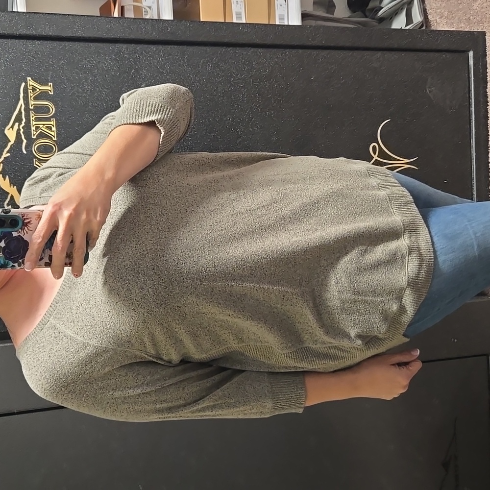 Maurices heather green sweater